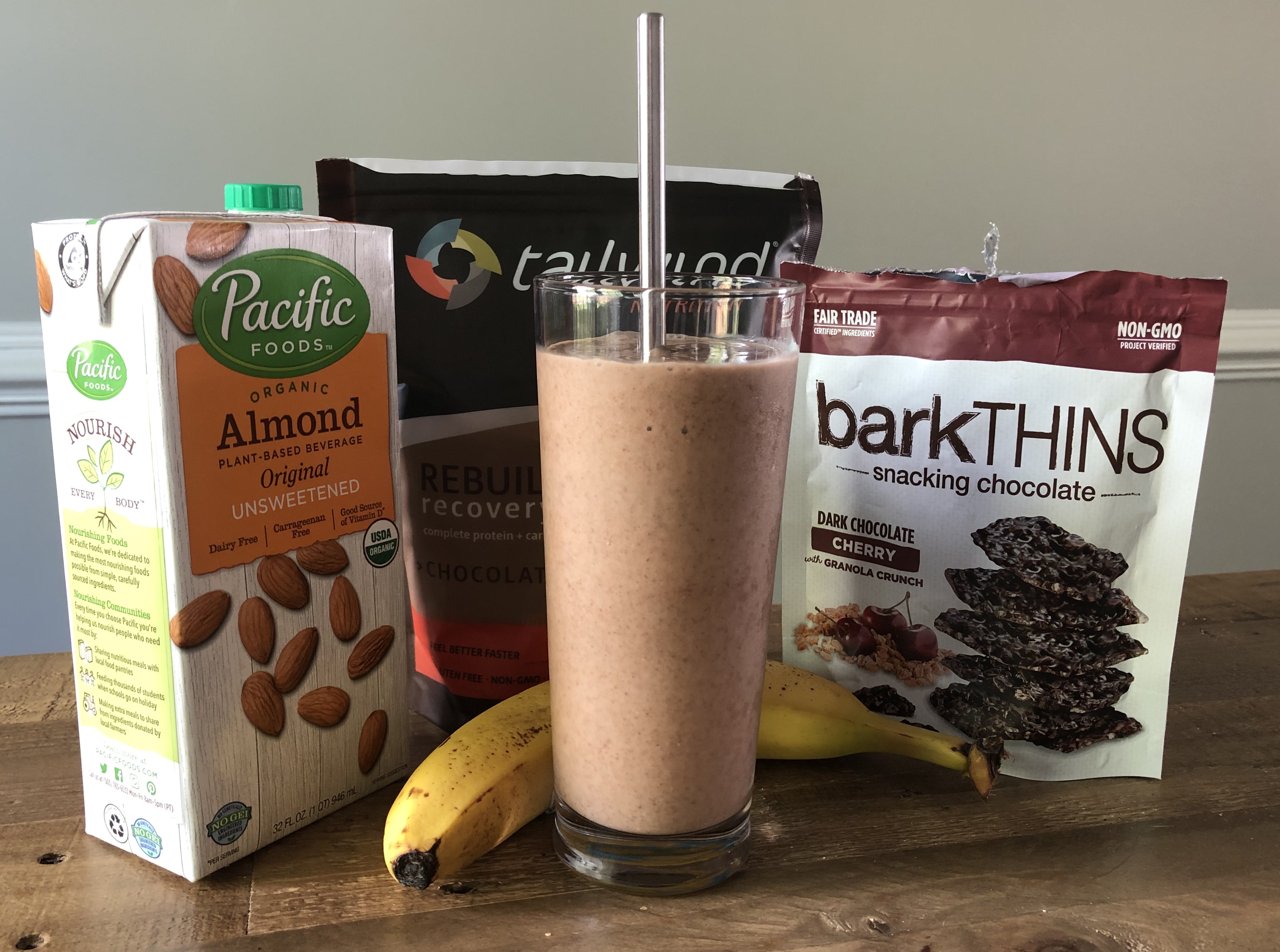 Tailwind Nutrition Chocolate Rebuild Banana Smoothie Run Bulldog Run